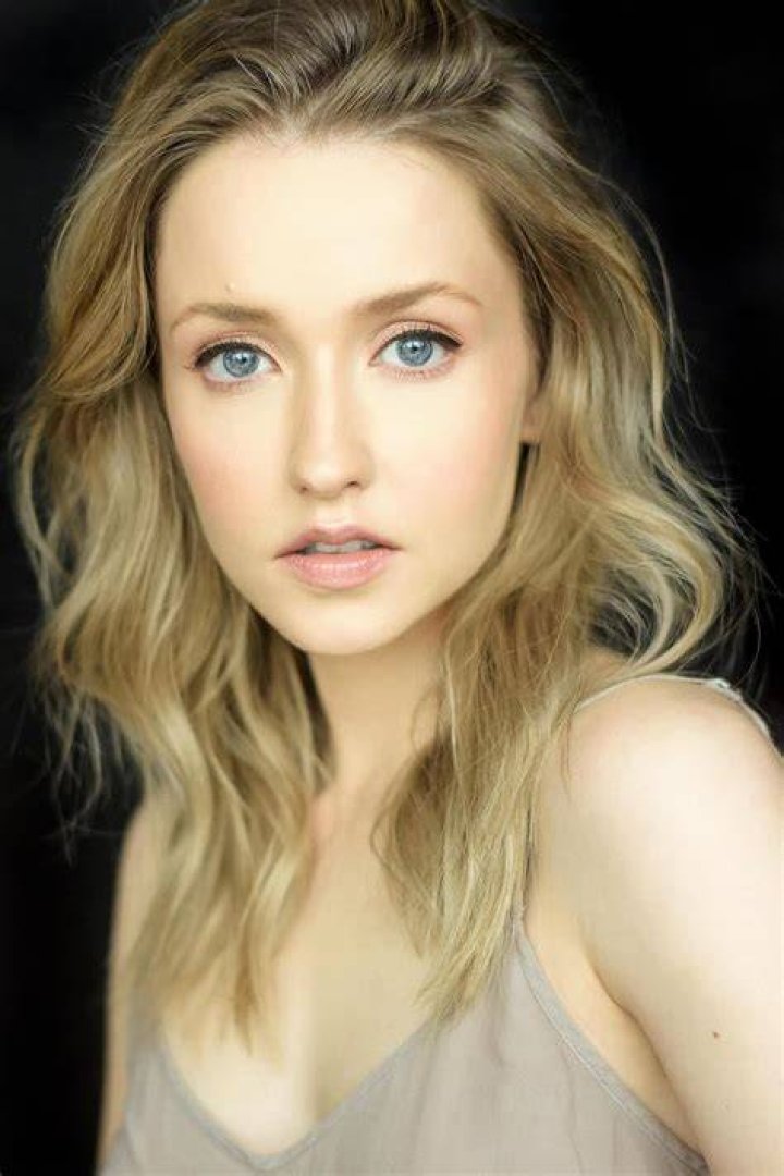 Emily Tennant Bio (Wiki) 