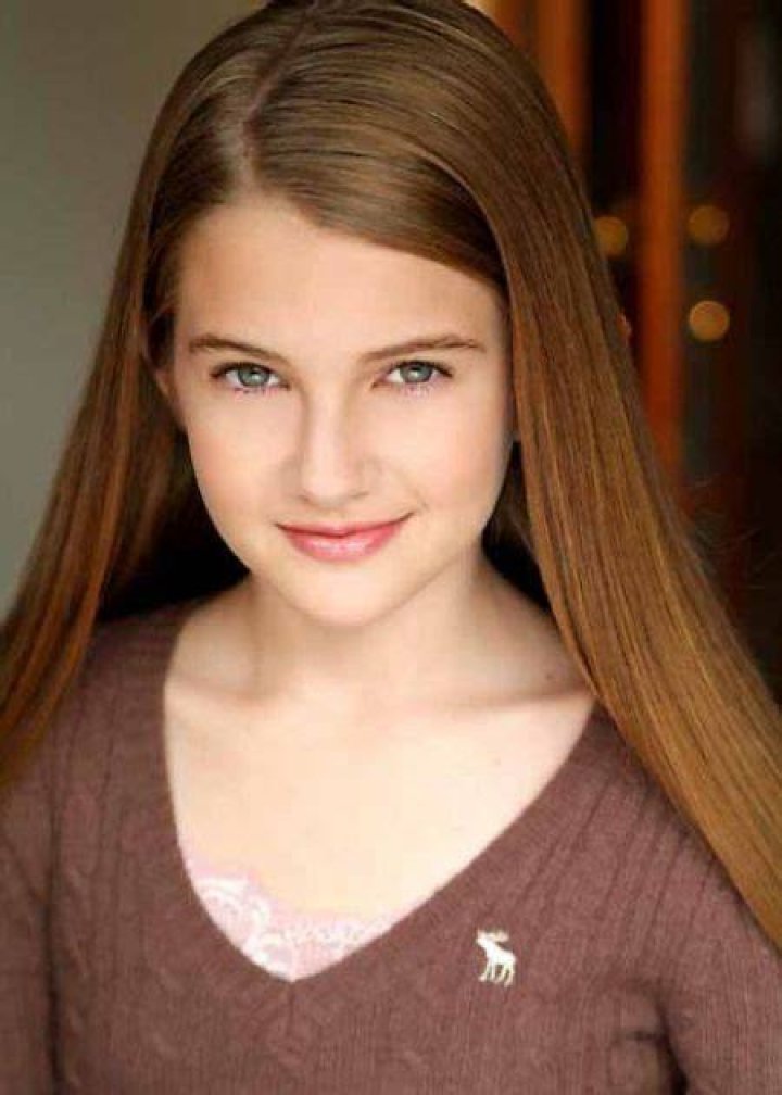 Emmy Clarke - Age, Family, Bio