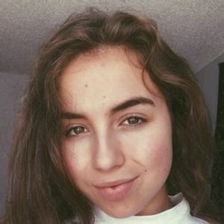 Enola Bedard - Age, Family, Bio