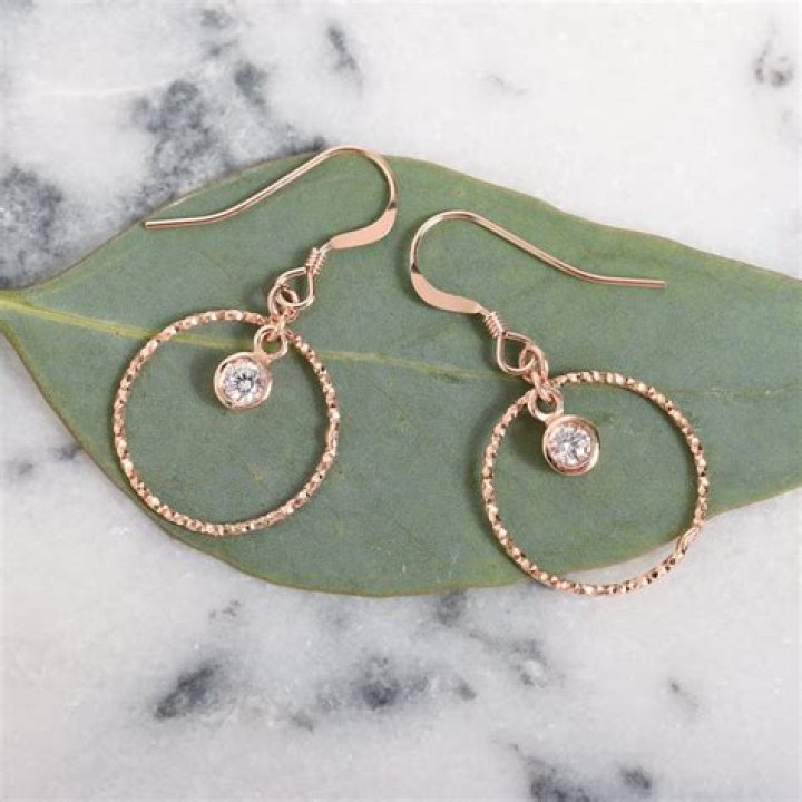 Farrah Releases New Jewelry Line