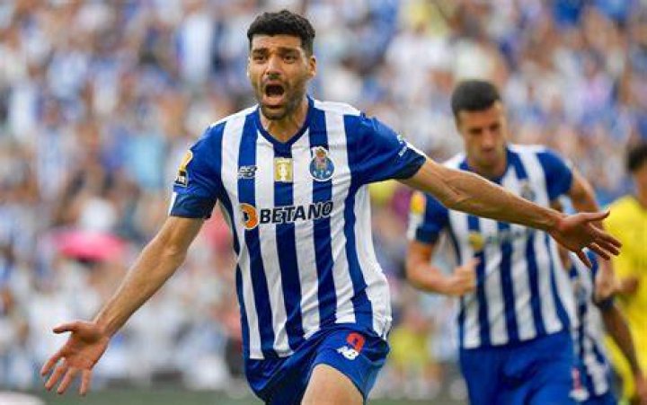 FC Porto Striker Mehdi Taremi Net Worth 2022
