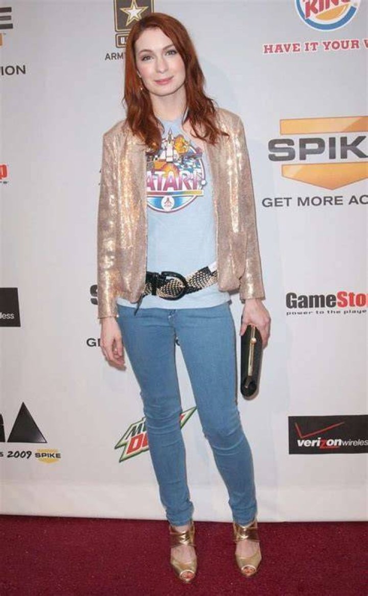 Felicia Day Height, Weight, Net Worth, Age, Birthday, Wikipedia, Who, Instagram, Biography