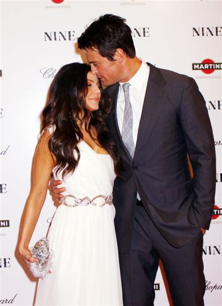 Fergie dieting & excercising so Josh Duhamel won’t cheat again