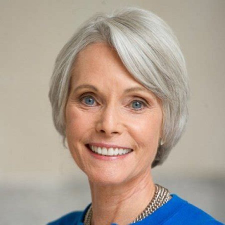 Former CNN Correspondent, Jill Dougherty Bio, Age, Husband, Kids, Salary & Net Worth