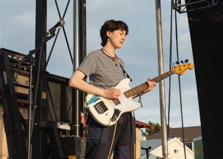 Frankie Cosmos - Age, Family, Bio
