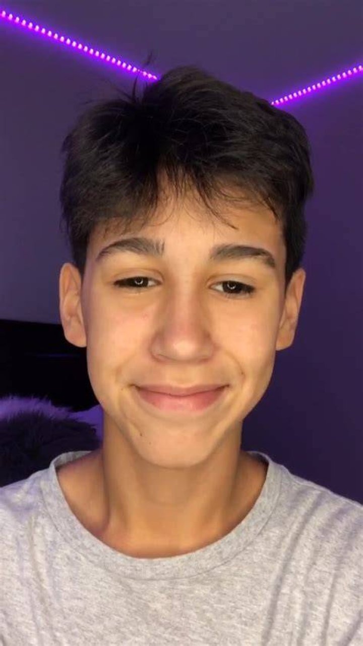 
Gabe Fernandez (TikTok Star) Biography, Age, Girlfriend, Height, Net Worth 