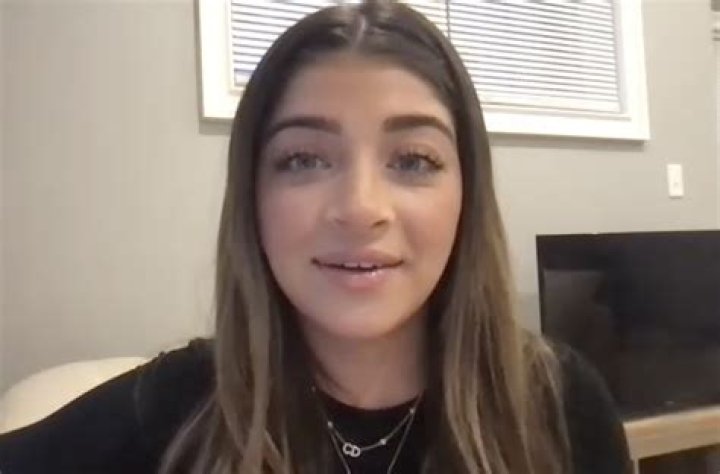 Gia Giudice Is Proud of Her Mom Teresa For Walking Down the Aisle Alone
