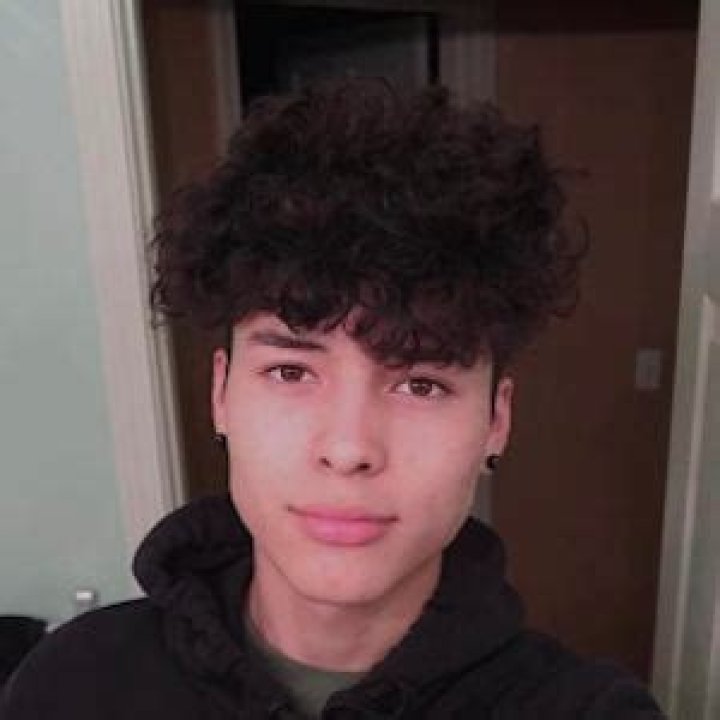 Giovanny - Age, Family, Bio