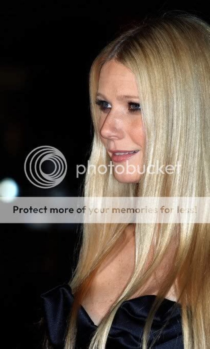 Gwyneth Paltrow needs a publicist