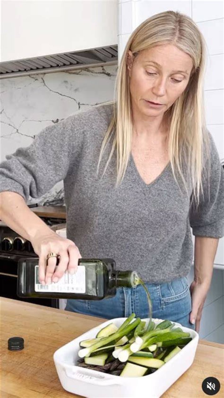 Gwyneth Paltrow’s detox diet – like the cabbage soup diet but fancy