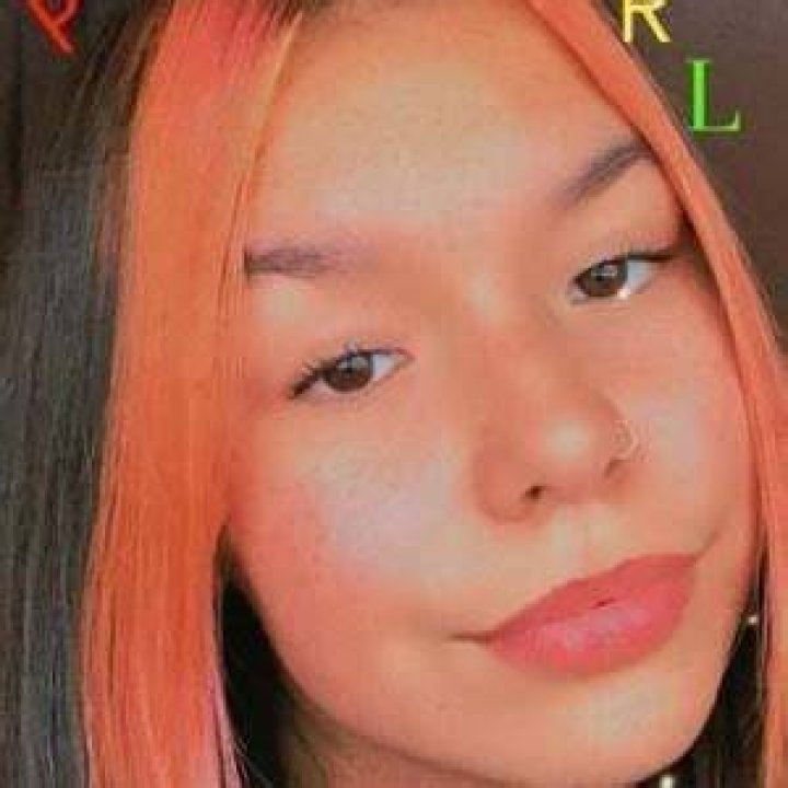 Honey Tingles - Age, Family, Bio