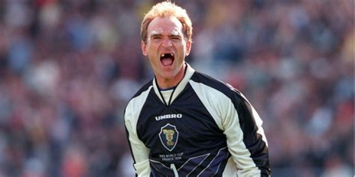 
How Is The Scottish Footballer Dominic Matteo Health Now? Update On His Battle With Brain Tumor 
