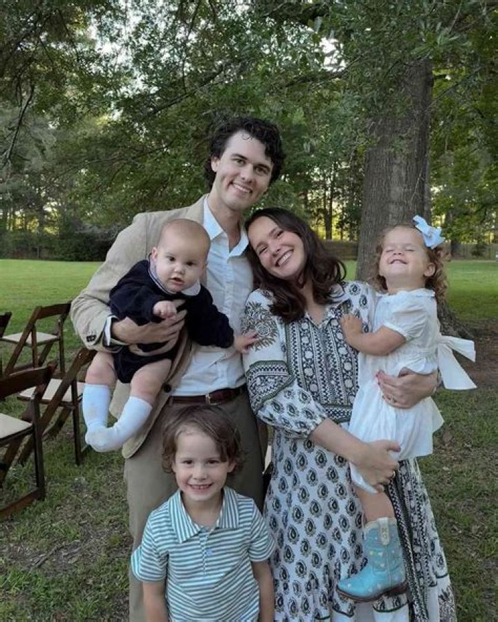 How Many Children Does Jase Robertson Share With His Wife, Missy Robertson? Know About His Married Life