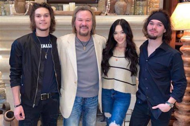 
How Many Children Does Travis Tritt Have? The Country Music Singer Celebrated His 25th Wedding Anniversary This Year 