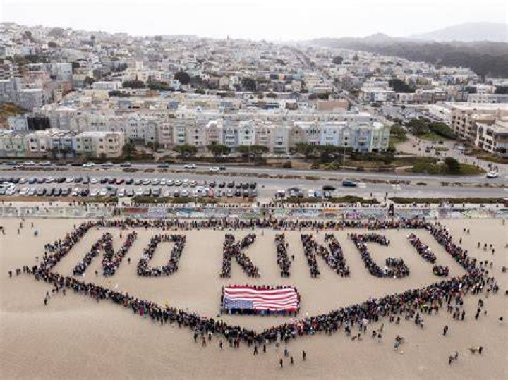 How many miles across is San Francisco?