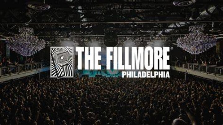 How many people fit in the Fillmore?