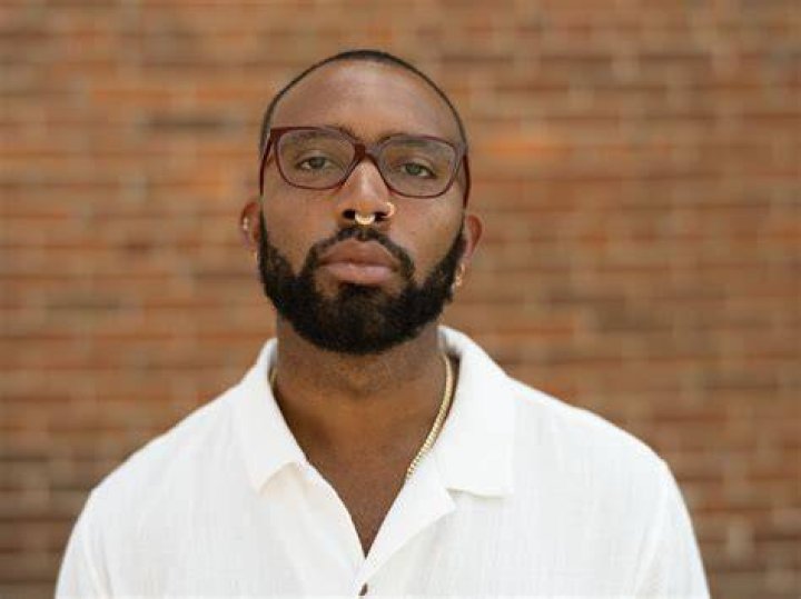How Old Is Earl Thomas Brother? Meet Seth Thomas On Instagram