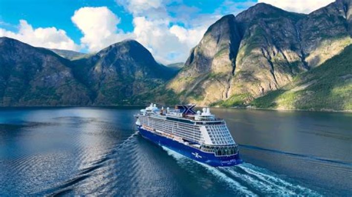 Iceland Cruise: Best Cruises to Iceland 2024 & 2025