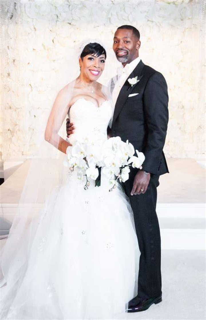 Inside Shirley Strawberry Married Life With Husband Ernesto Williams