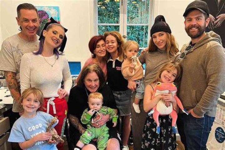 Inside the failed marriage of Thelma Riley and Ozzy Osbourne! Also, find out her children, grandchildren, net worth and Ozzy’s health