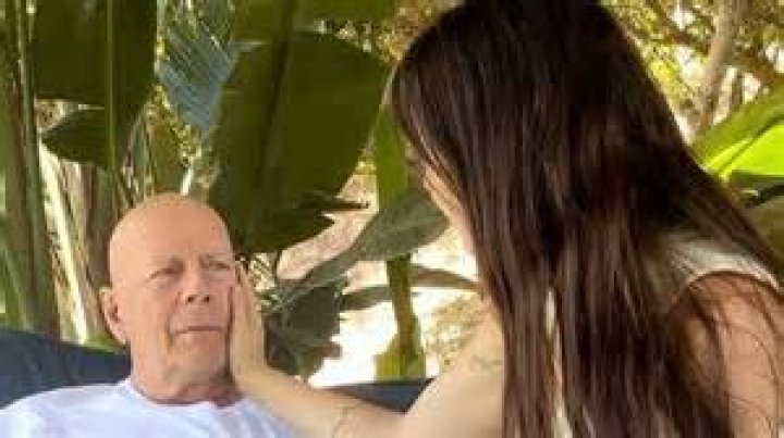 
Is Bruce Willis Sick? “Rumors or Real” Let’s Explore It! 