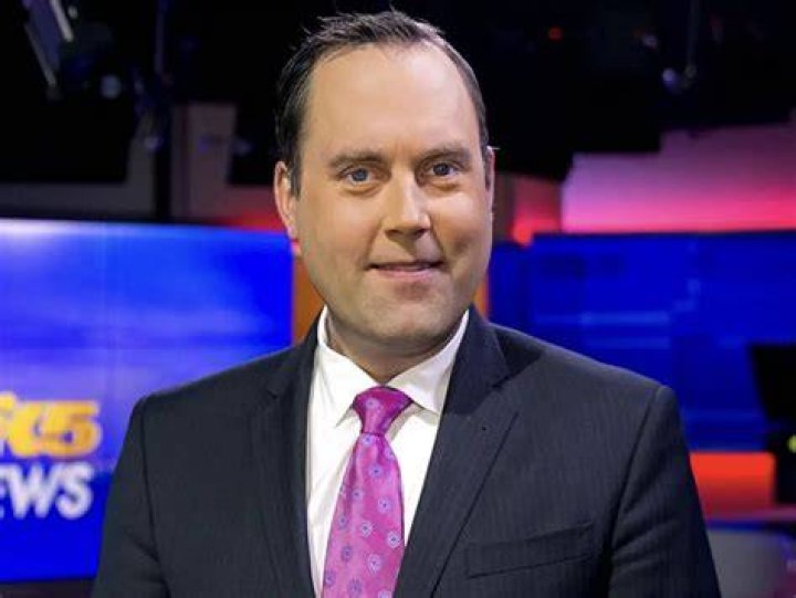 Is Chris Daniels Leaving King 5? Where Is KING TV Chief Reporter Going?