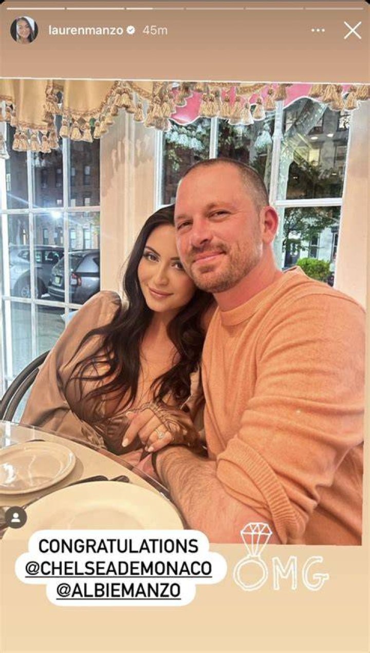 
Is Lauren Manzo Married? Lauren Manzo Bio, Net Worth, Ethnicity, Height, and More 