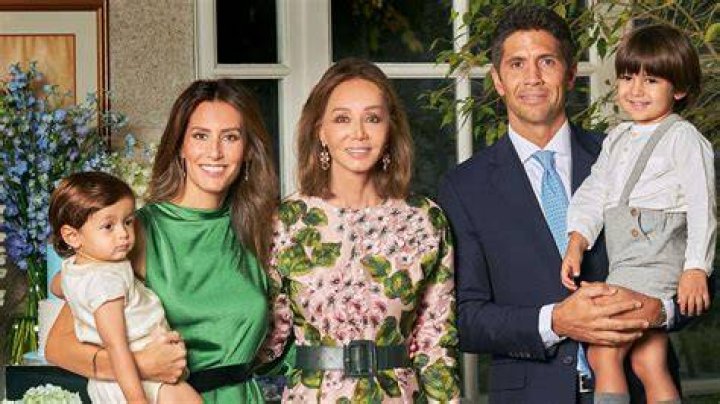 Isabel Preysler - Age, Family, Bio