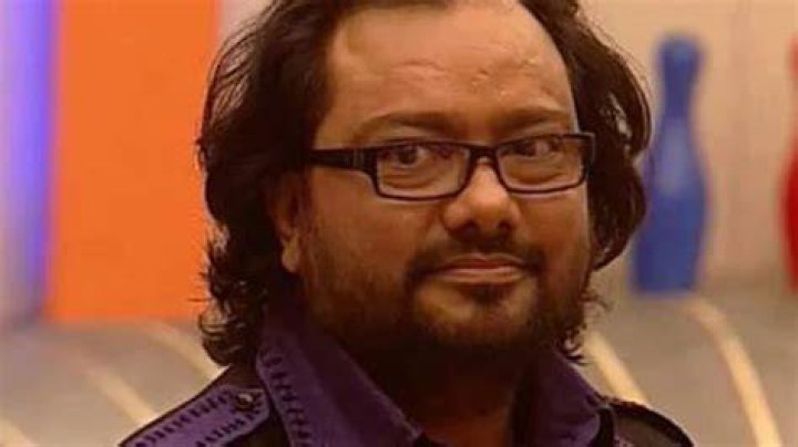 
Ismail Darbar Height, Weight, Net Worth, Age, Birthday, Wikipedia, Who, Nationality, Biography 