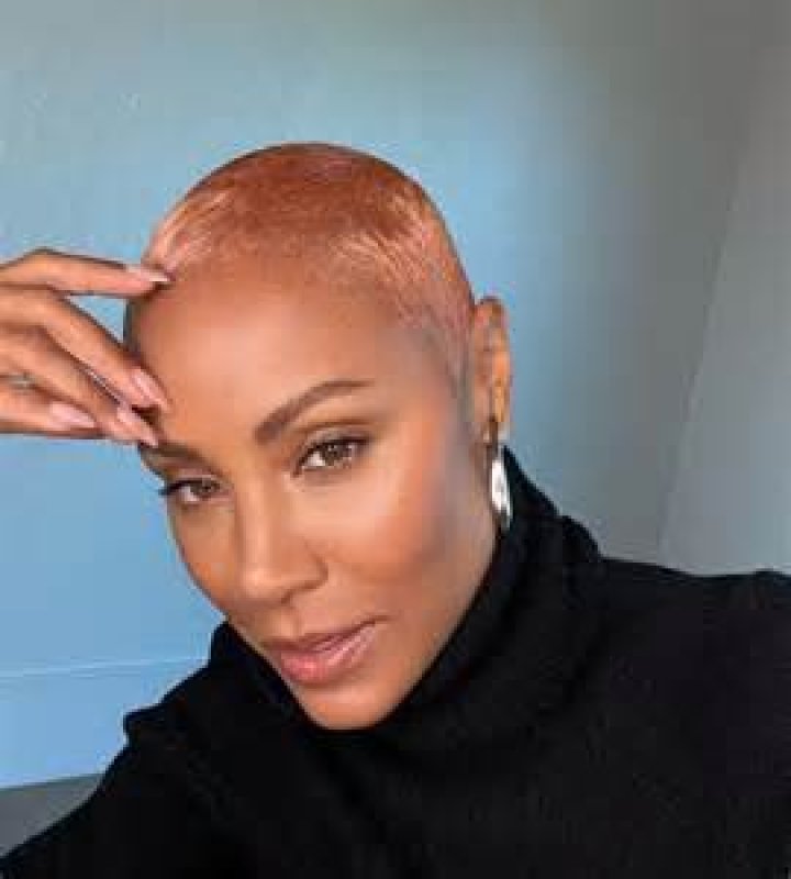 Jada Pinkett Smith shaved off half of her hair: weird, unflattering or cute?