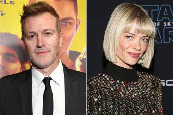 Jaime King’s estranged husband accuses her of opioid & alcohol addiction