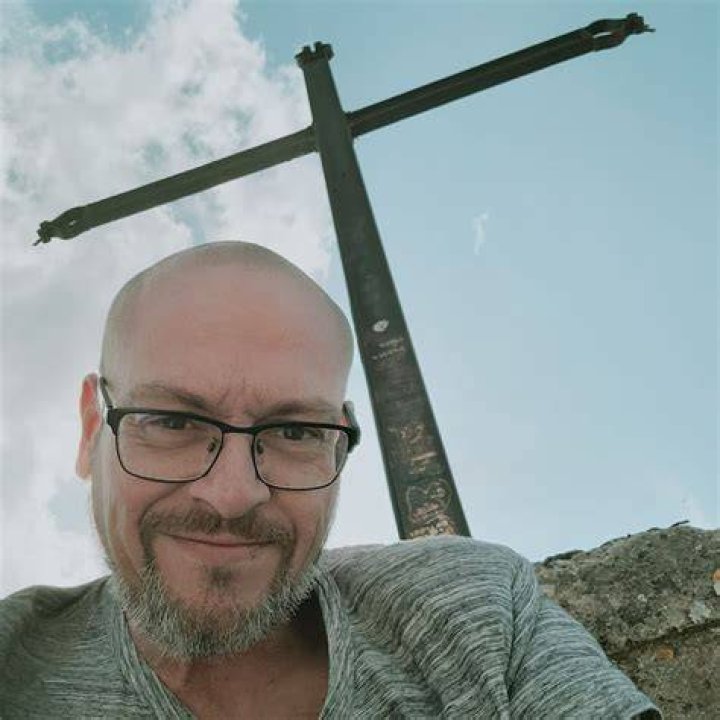 Jean Pierre Gillain Height, Age, Wife, Biography, Wiki, Net Worth