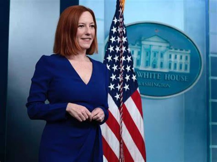 Jen Psaki height: How tall is Jen Psaki?