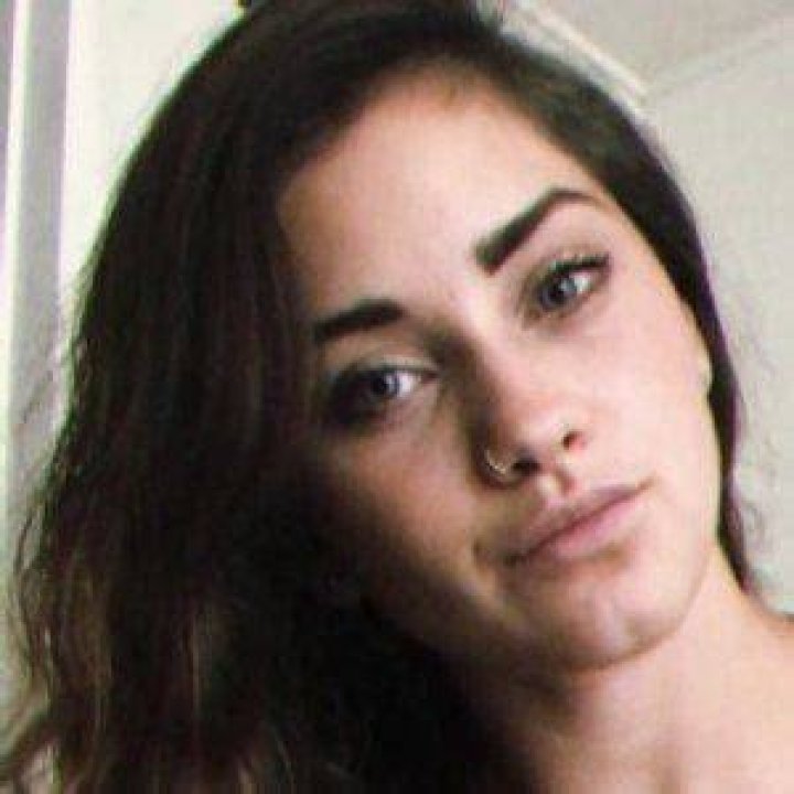 Jenna Larson - Age, Family, Bio