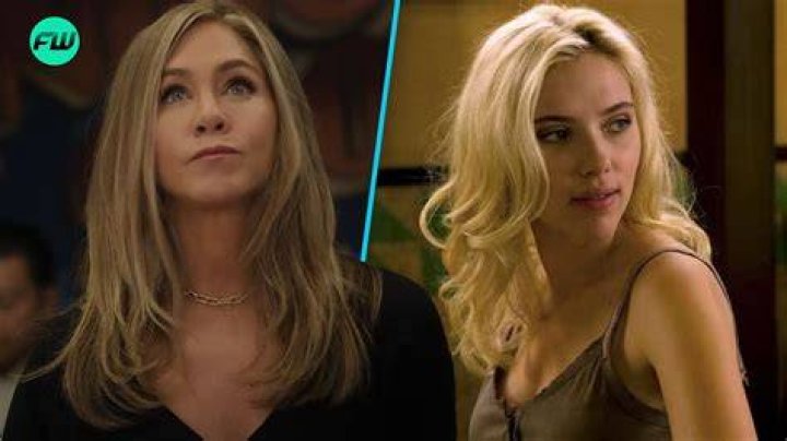 Jennifer Aniston v. Scarlett Johansson: who had the better Oscar Versace?