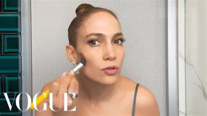 Jennifer Lopez’s fitness tips: wash your face after a workout, get sleep