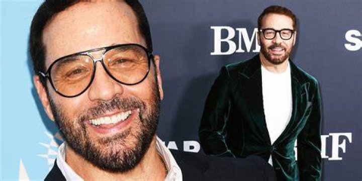 Jeremy Piven Net Worth - Wiki, Age, Weight and Height, Relationships, Family, and More