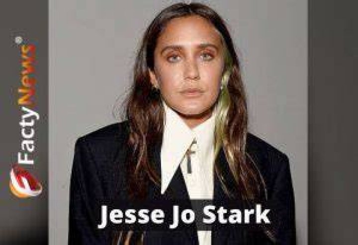 Jesse Jo Stark - Age, Family, Bio