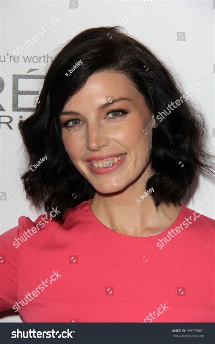 Jessica Pare - Age, Family, Bio
