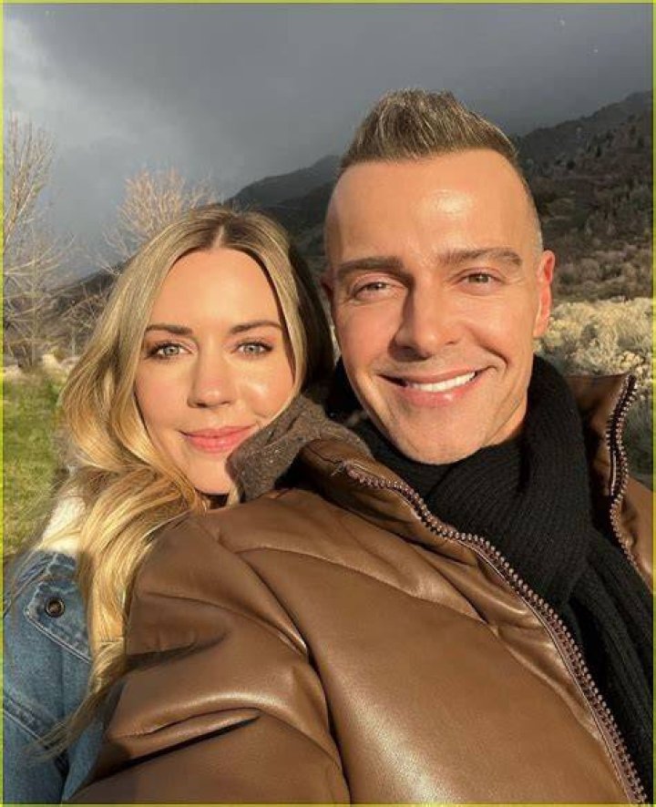 
Joey Lawrence Wife Who is Joey Lawrence Wife? 