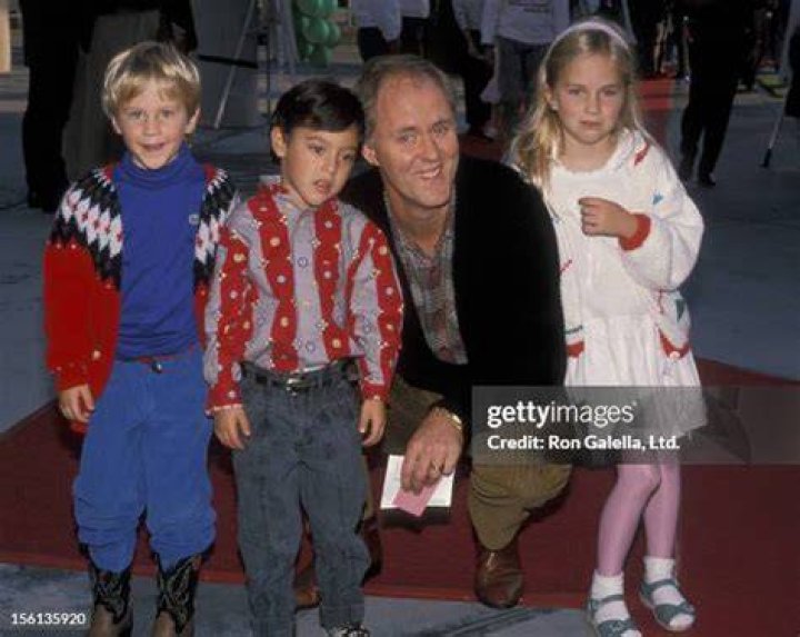 
John Lithgow Has 3 Children: Learn About Ian, Phoebe And Nathan Lithgow 
