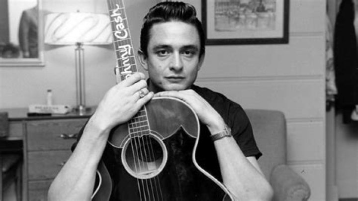 Johnny Cash Bio (Wiki) 