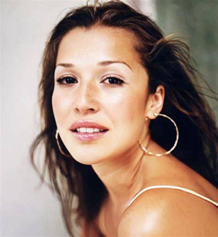 Joy Enriquez Bio (Wiki) 