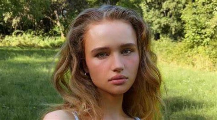 Julia Gisella - Age, Family, Bio