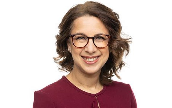 Julie Hyman Bio (Wiki) 