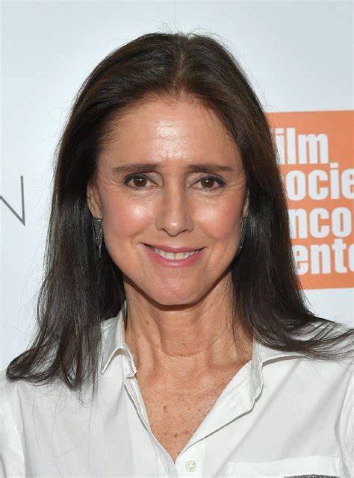 Julie Taymor - Age, Family, Bio