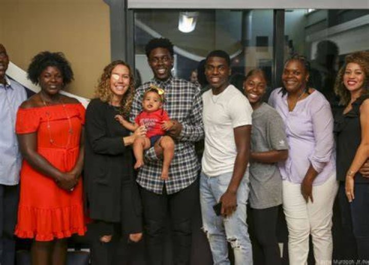 Justin Holiday - Age, Family, Bio