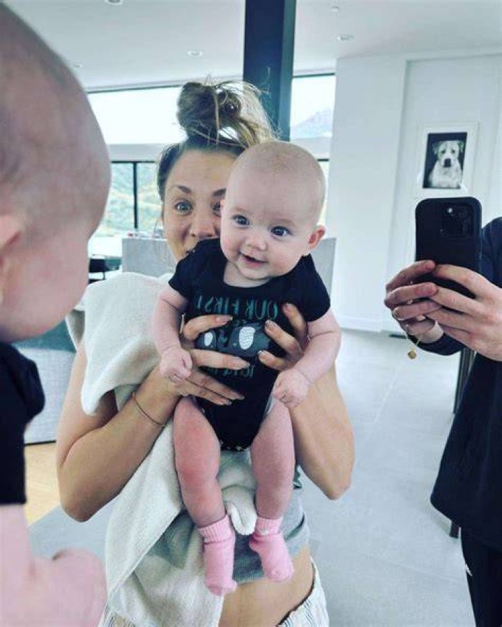 Kaley Cuoco & Tom Pelphrey had a huge baby shower with a drone show
