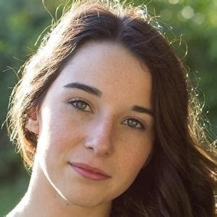 Kally Berard - Age, Family, Bio