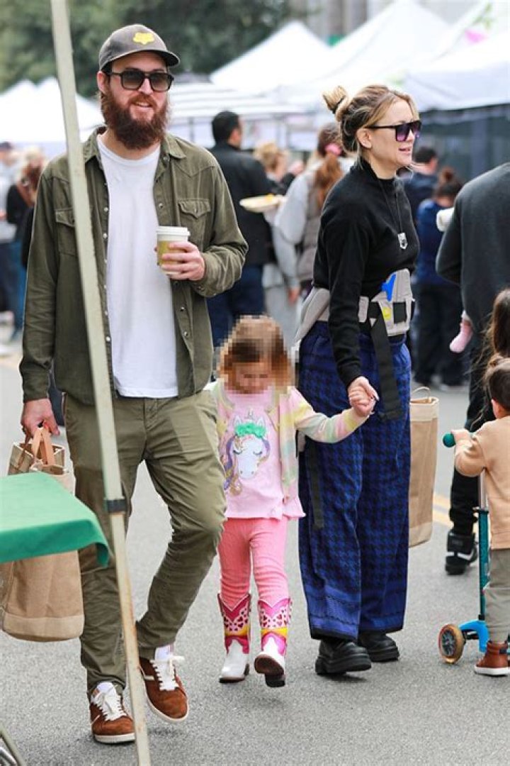 Kate Hudson Shares Three Children With Celebrities Partners, Chris Robinson, Danny Fujikawa, and Matt Bellamy